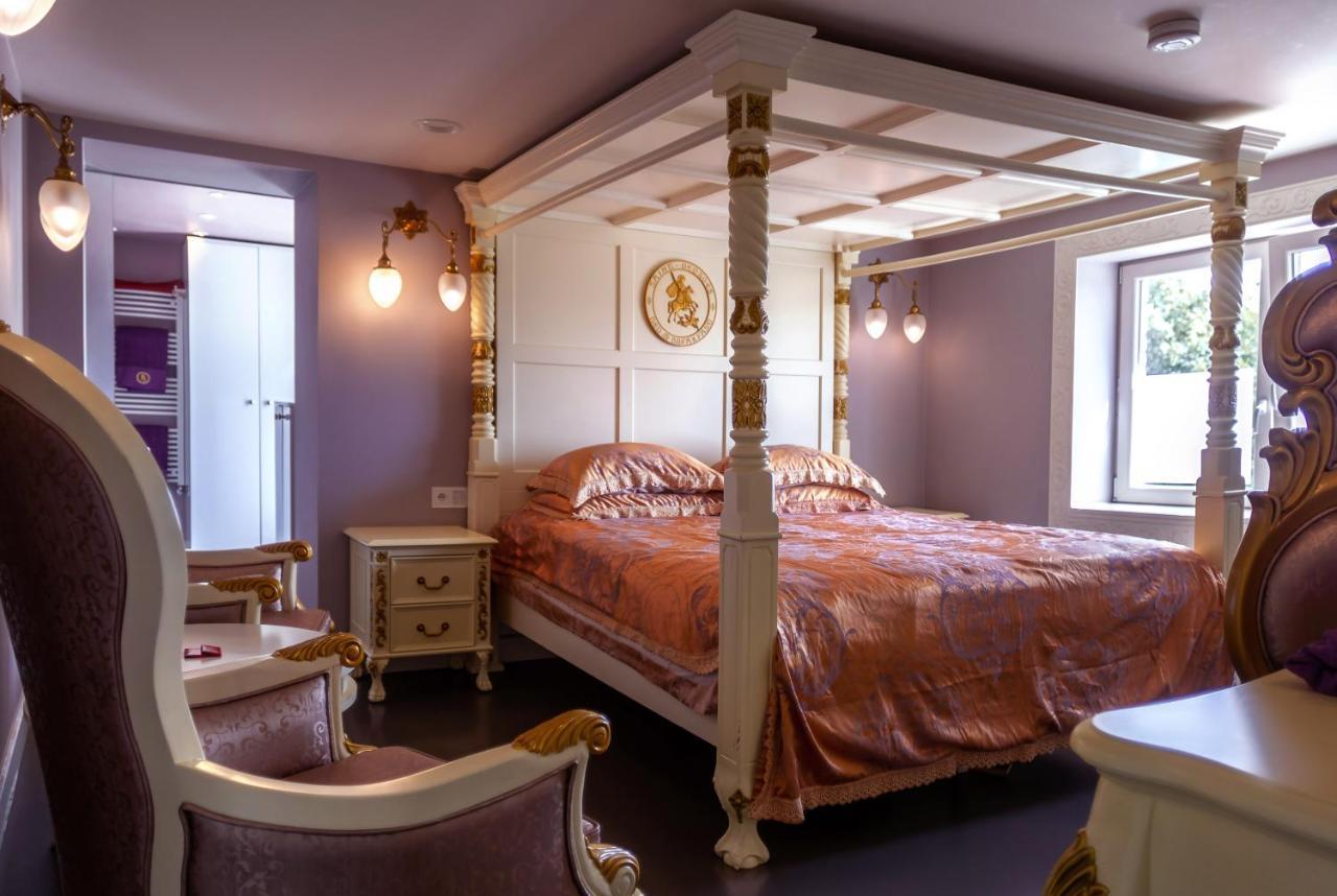 B&B Saint-Georges -Located In The City Centre Of Bruges- Ngoại thất bức ảnh A bedroom at the hotel